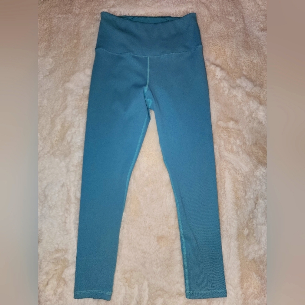 Dip Ribbed Leggings/Size Medium